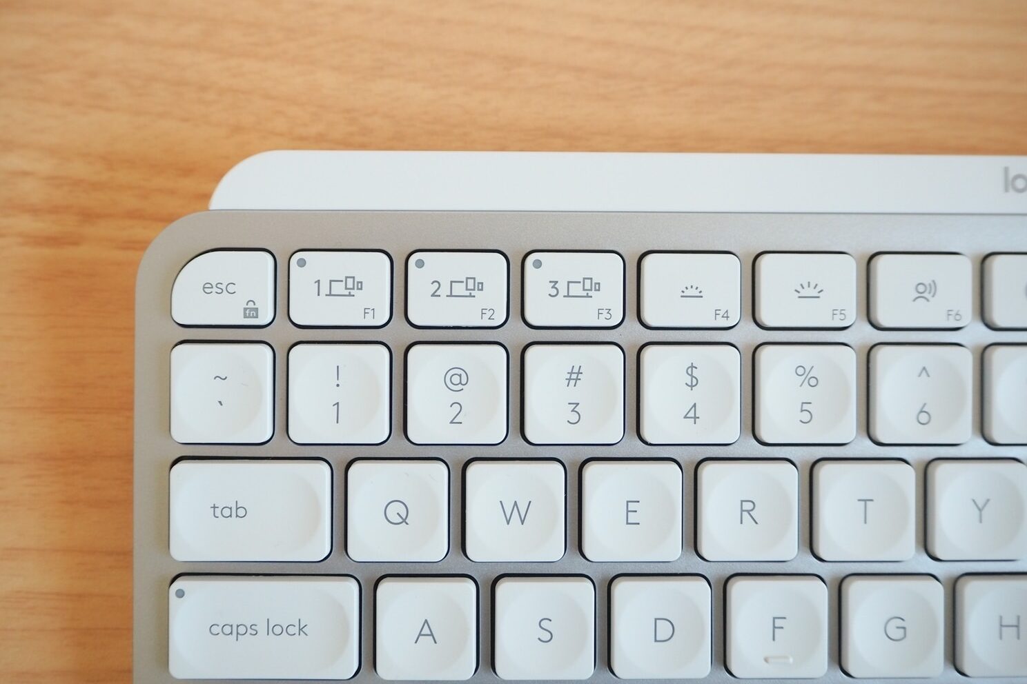 MX KEYS mini for Mac　マルチペアリング